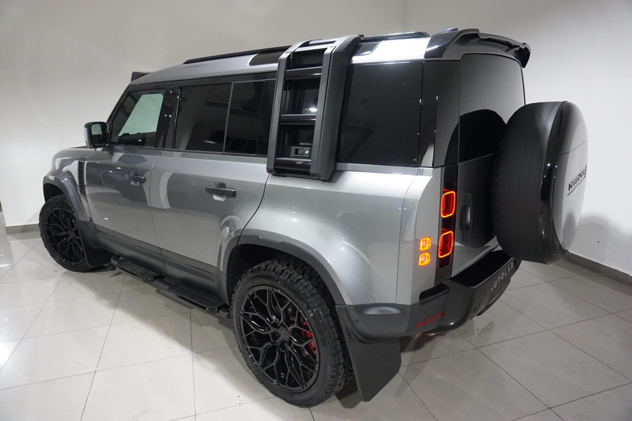 Land Rover Defender 110 3.0 D250 MHEV Hard Top SUV Auto 4WD MWB Euro 6 (s/s) 5dr